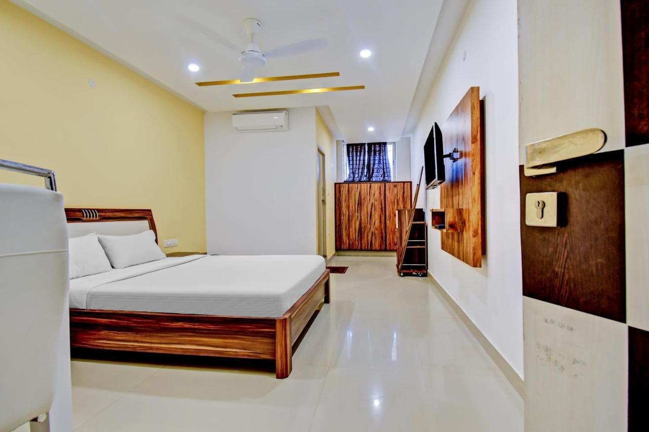 Rashi Comforts By Coastal Dine Hotel Dobbaspet ภายนอก รูปภาพ